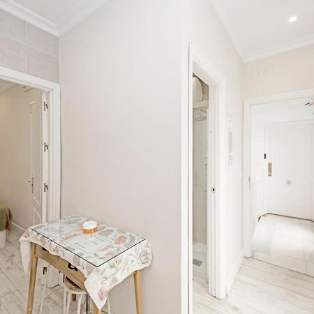 Apartamentos Recaredo 7, Aticos Con Terraza Sevilla Dış mekan fotoğraf