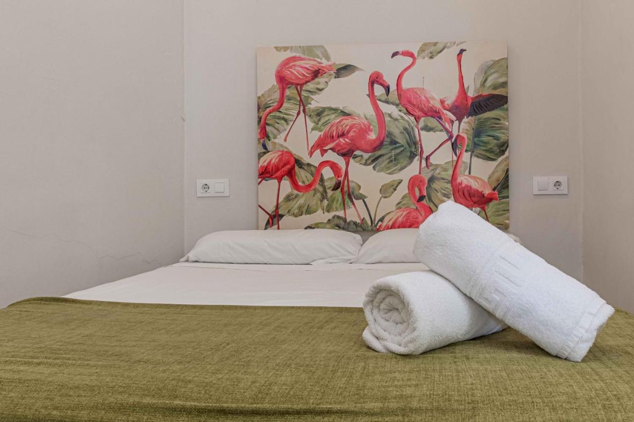 Apartamentos Recaredo 7, Aticos Con Terraza Sevilla Dış mekan fotoğraf